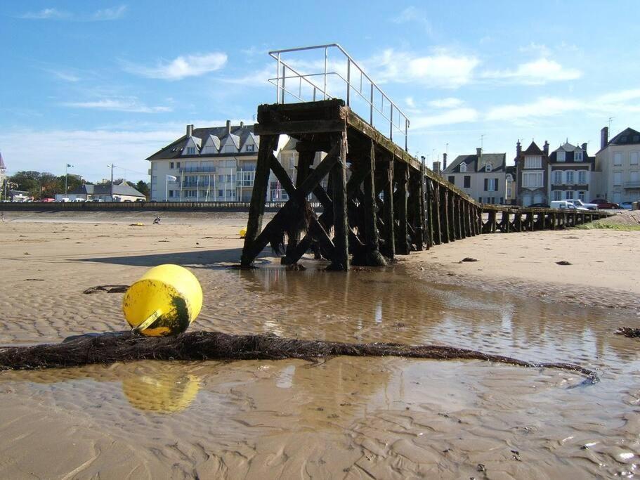 Appartement Sur Le Port. Grandcamp-Maisy Luaran gambar